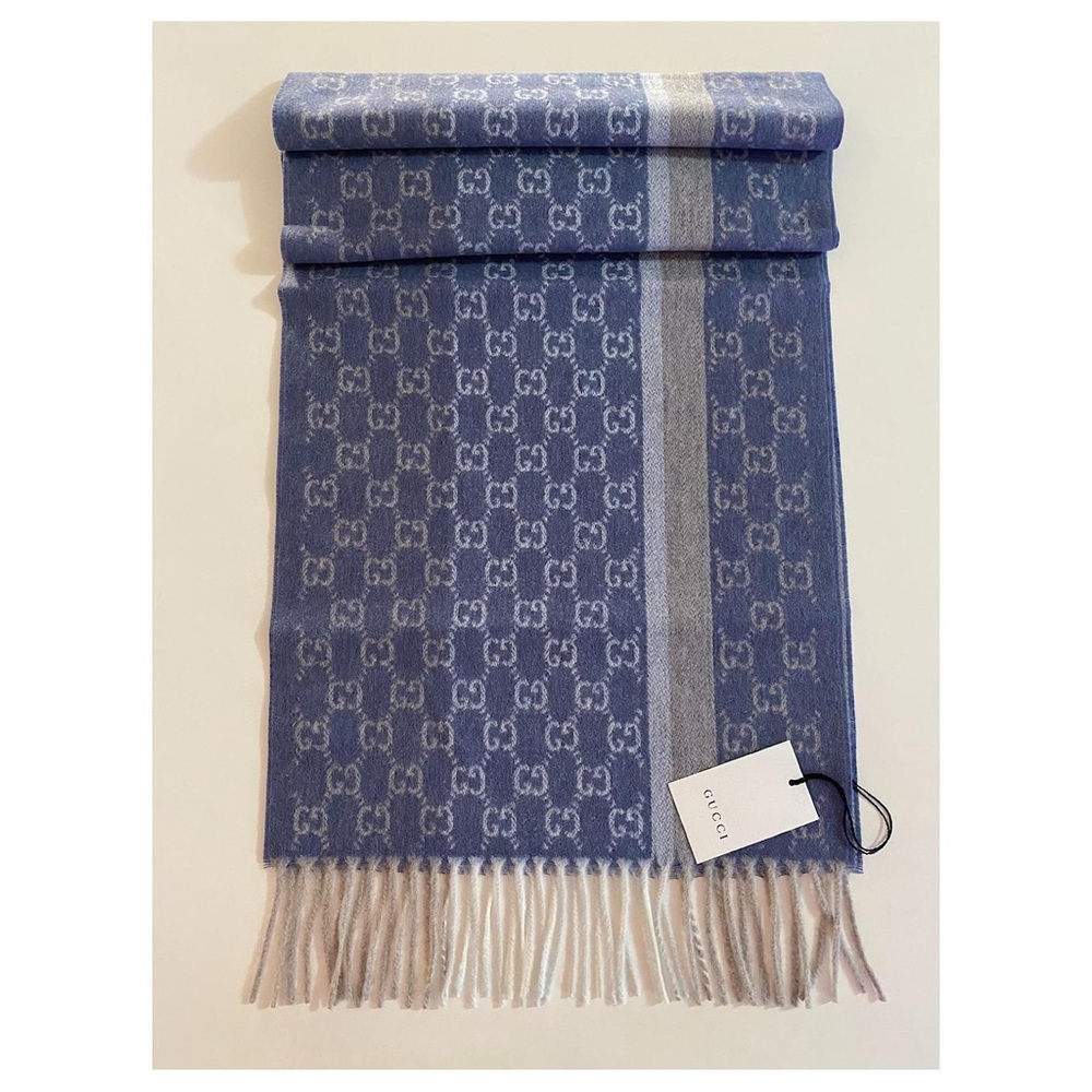 NEW W TAGS Gucci cashmere scarf